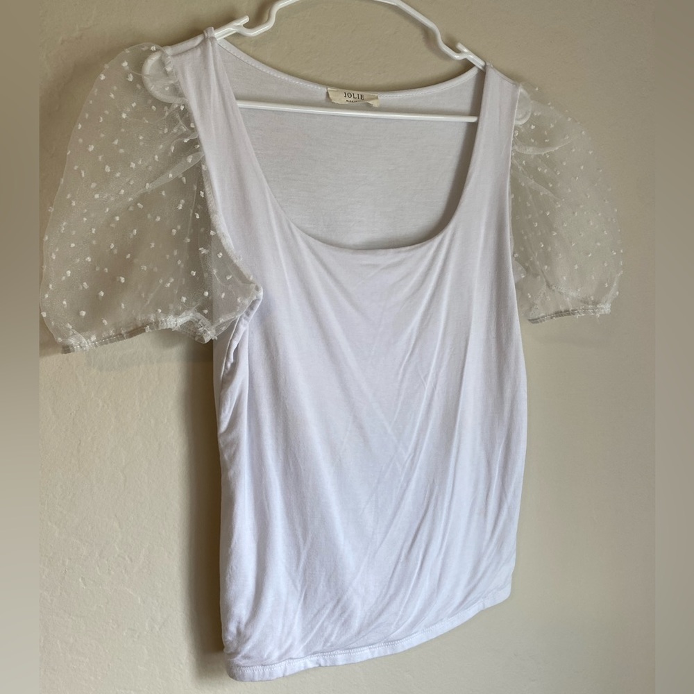 White puff sleeve top